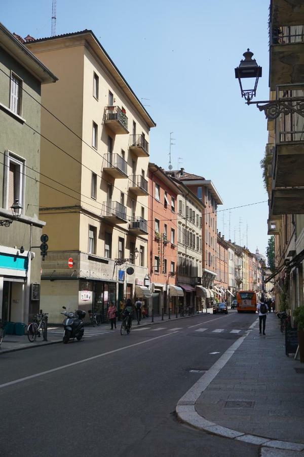 Le Tre Borghesi Hotel Парма Екстериор снимка