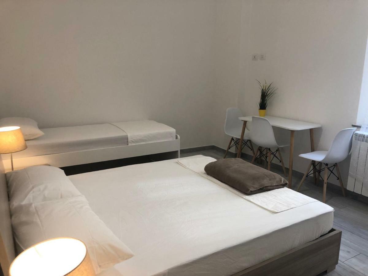 Le Tre Borghesi Hotel Парма Екстериор снимка